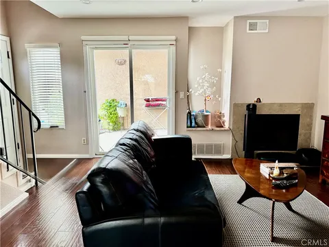 3913 W Hazard Ave Unit D, Santa Ana, CA 92703 - MLS#: PW26008621