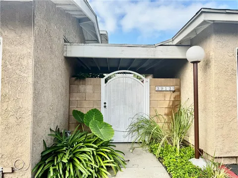 3913 W Hazard Ave Unit D, Santa Ana, CA 92703 - MLS#: PW26008621