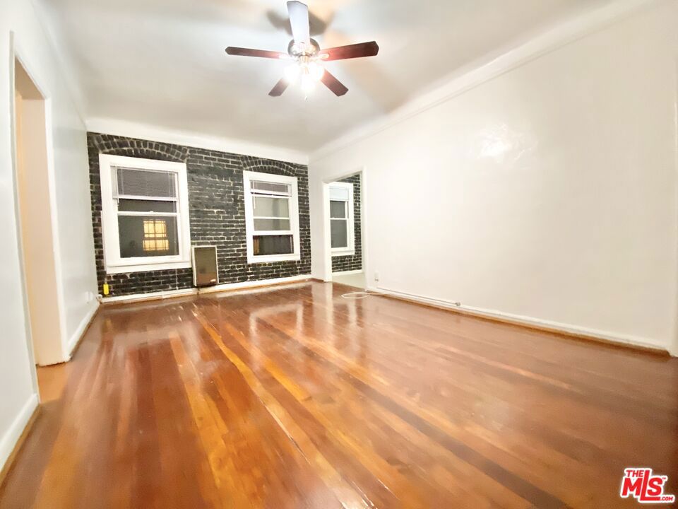 *CHARMING SPACIOUS STUDIO W/ FULL BATH AND KITCHEN IN PRIME LOCATION!**All utilities covered for a $100 flat fee!This classic beauty is located in one of Los Angeles' safest locations!Our Property has a wonderful charm on the exterior from its origin. Furthermore. the newly renovated interior modern features make it a great home for everyone.This property is located in the famous shopping, dining, and entertainment destination area of 90036/Hancock Park adjacent to the unique street of Beverly. Seconds and minutes away from The Grove, Beverly Hills, and Pan Pacific Park! It is also walking distance to the plenty of restaurants and supermarkets that populate the Melrose- Fairfax area.FEATURESAll real hardwood floors and tiled kitchen and bathGas/stove and Fridge includedGorgeous vintage windowsLots of natural lightingPlease note: no AC's are allowed in the building/unit due to old wiring. It can't support the voltage required.Please note: The list price is based off of a $600 off concession (applied all at once) being factored into the base rent of ONE THOUSAND SEVEN HUNDRED & FORTY-FIVE DOLLARS DUE MONTHLY to show the savings.Square footage, when listed or from inquiry, is approximate*Pricing is subject to change without notice*Pricing can vary between similar apartments for many reasons*Features may vary between similar apartments*Renter to verify all information, including availability*Rental Policy may change without notice*