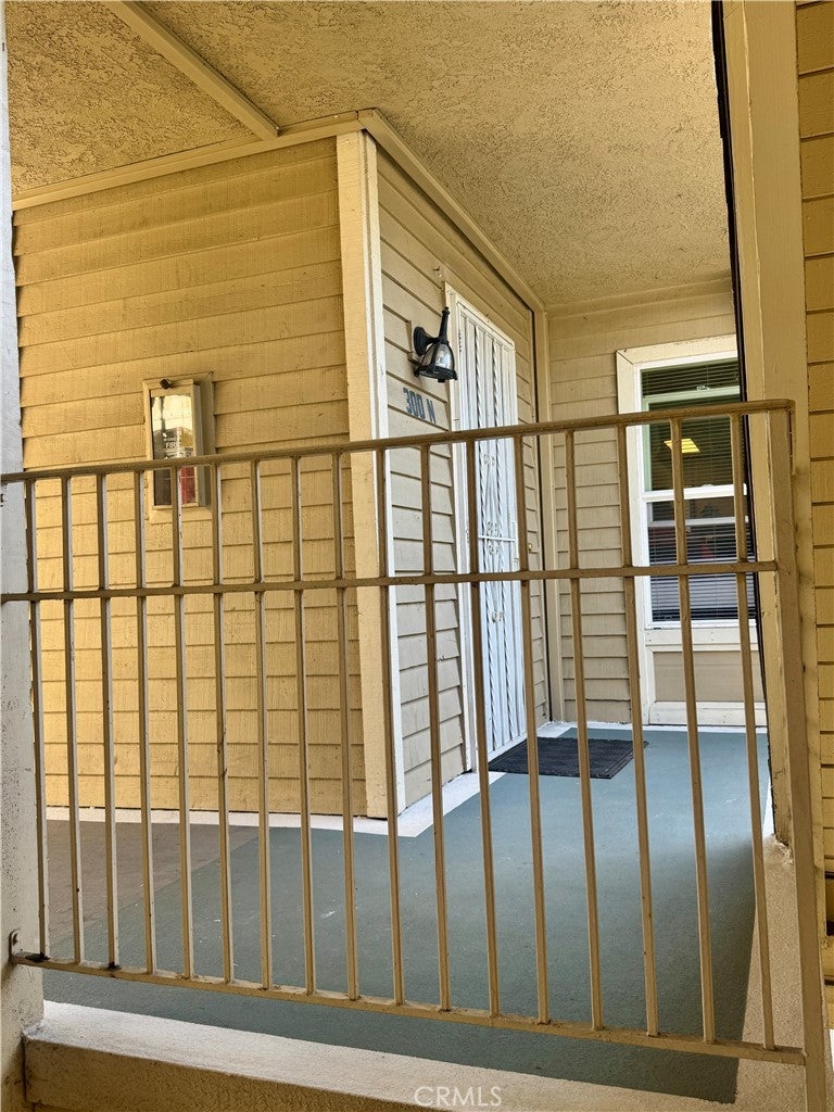 Photo of 300 E Chestnut Avenue #301, Santa Ana, CA 92701 (MLS # OC26137270)