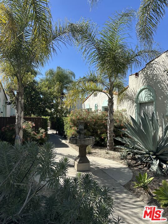 1533 6th Avenue