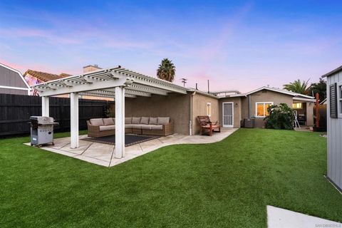 Photo of 1204 Peach Ave Ave, El Cajon, CA 92021 (MLS # 260003562SD)