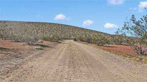 Photo of 12 Off Highway 247/Brack Rd, Lucerne Valley, CA 92356 (MLS # HD26100511)