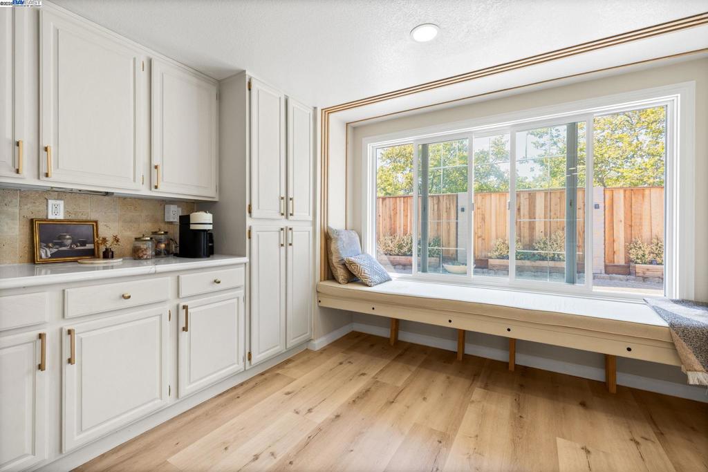 CROW CANYON - Residential