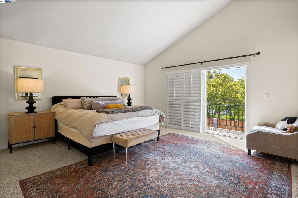 CROW CANYON - Residential