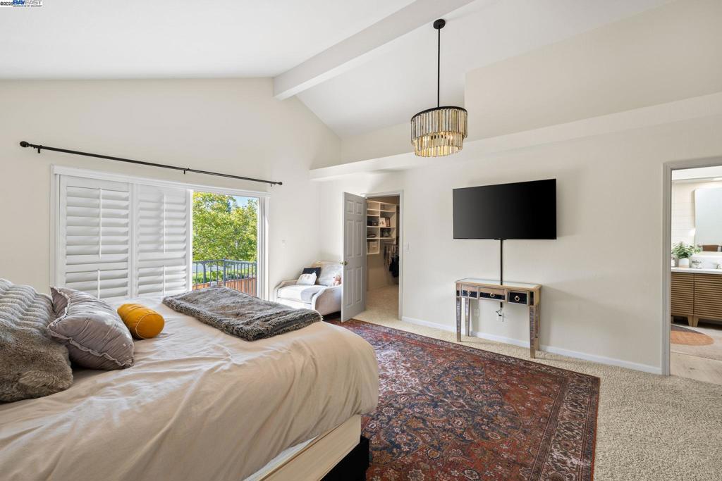 CROW CANYON - Residential