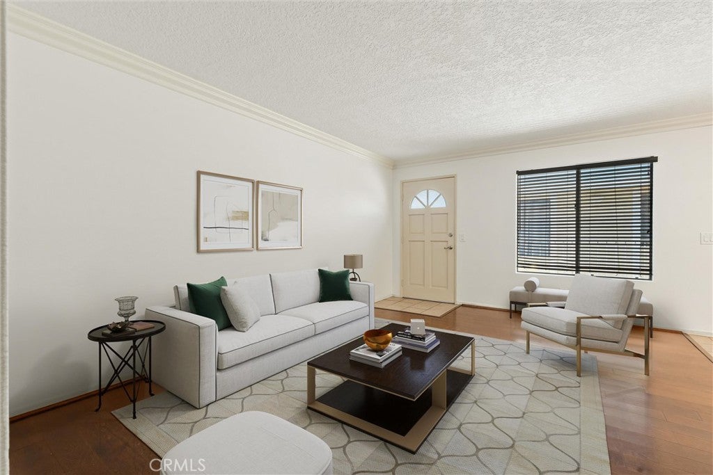 3425 E 15th 12D