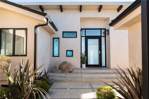 2305 Temple Hills Laguna Beach CA 92651