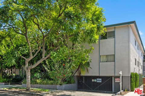 Photo of 1152 N Poinsettia Place #5, West Hollywood, CA 90046 (MLS # 26866569)