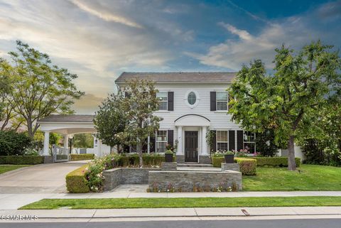 Photo of 4169 Prado De La Puma, Calabasas, CA 91302 (MLS # 226000364)