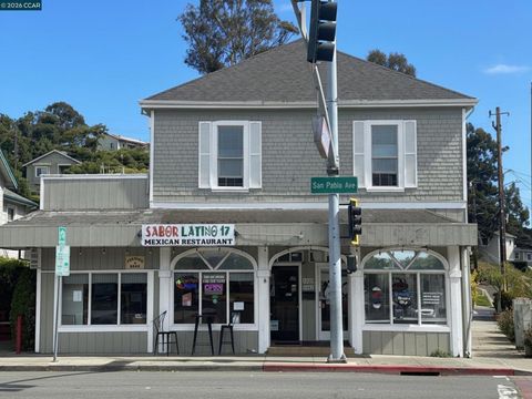 Photo of 2501-2511 San Pablo Avenue AVE, Pinole, CA 94564 (MLS # 41136826)