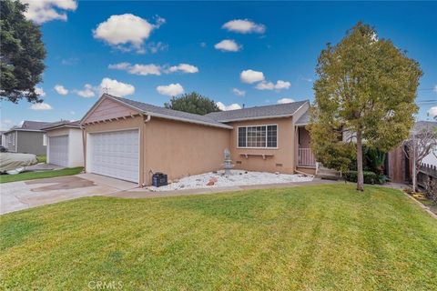 3516 Roxanne Long Beach CA 90808