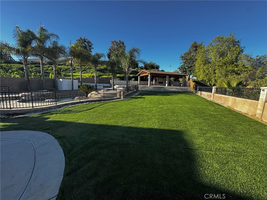 1851 Caitlin Circle