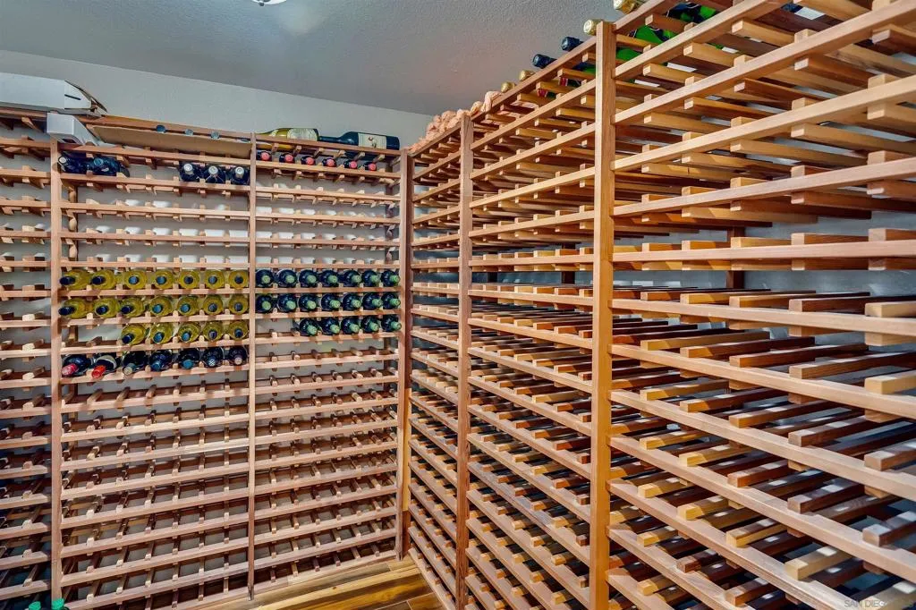 Rancho Santa Fe, California 92067, United States, 4 Bedrooms Bedrooms, ,4 BathroomsBathrooms,Residential,Active,2047