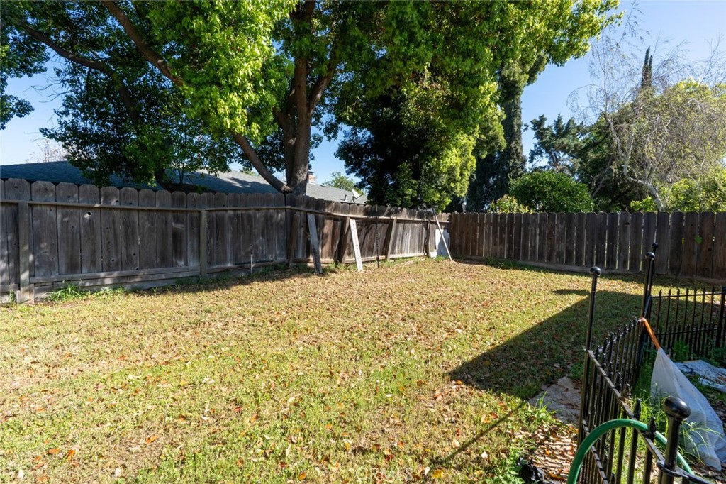 Picture for the property MC26054375, 4 beds, 2 baths