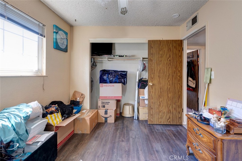Picture for the property MC26054375, 4 beds, 2 baths