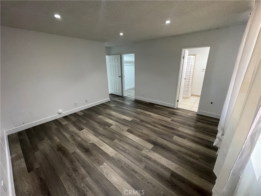 14802 Newport 2B