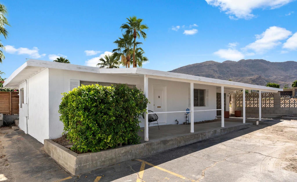 42414 Rancho Mirage Lane