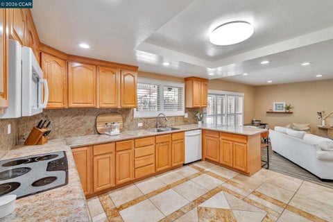 Tiny photo for 570 Zephyr Cir Cir, Danville, CA 94526 (MLS # 41150723)