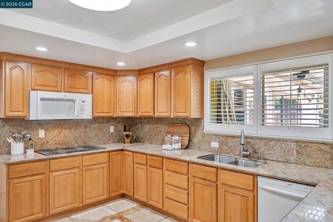 Tiny photo for 570 Zephyr Cir Cir, Danville, CA 94526 (MLS # 41150723)