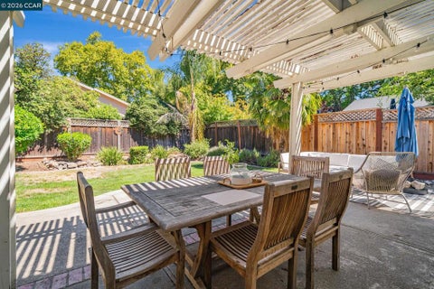 Tiny photo for 570 Zephyr Cir Cir, Danville, CA 94526 (MLS # 41150723)