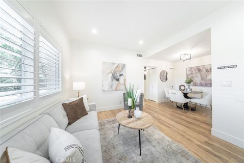 Photo of 73 Gaviota, Rancho Santa Margarita, CA 92688 (MLS # LG25219045) Photo of 73 Gaviota, Rancho Santa Margarita, CA 92688 (MLS # LG25219045)