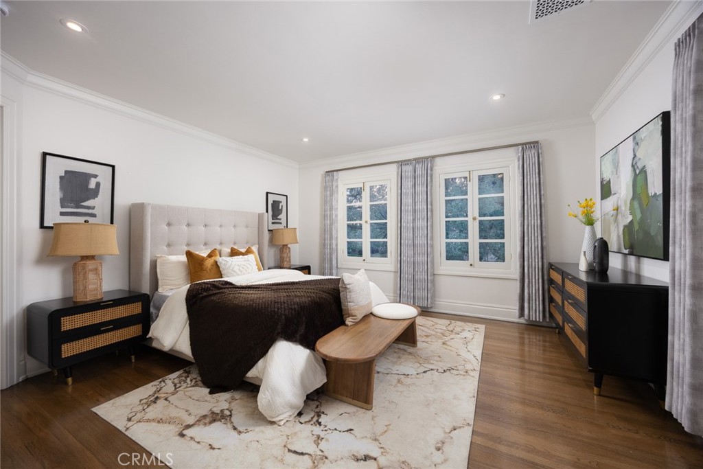 Pasadena, California, 91106, United States, 6 Bedrooms Bedrooms, ,5 BathroomsBathrooms,Residential,Active,2019159