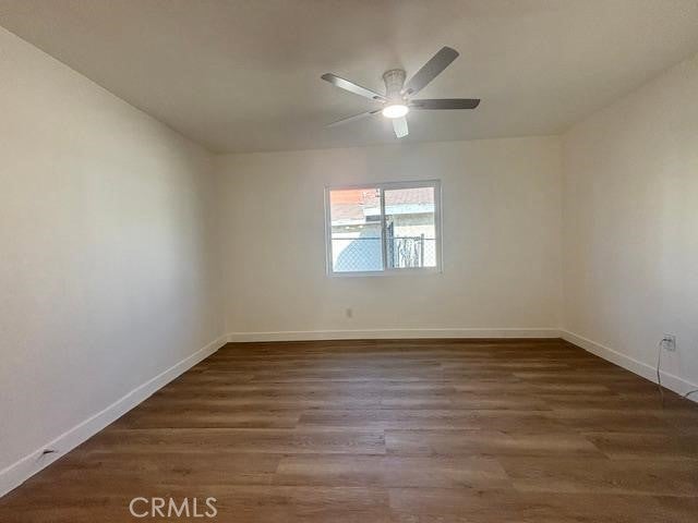 2214 E 111th