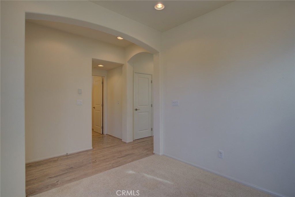 SM Southeast(930) - Residential