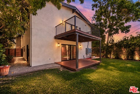Photo of 393 Huntley Drive #1, West Hollywood, CA 90048 (MLS # 26996157)
