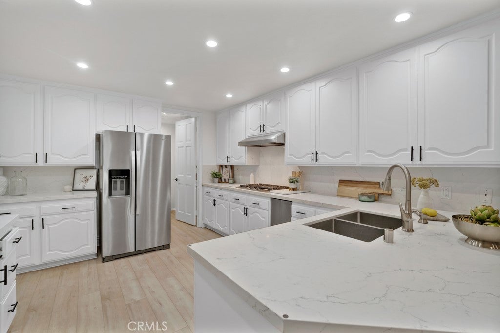 4792 Park Encino Lane 102