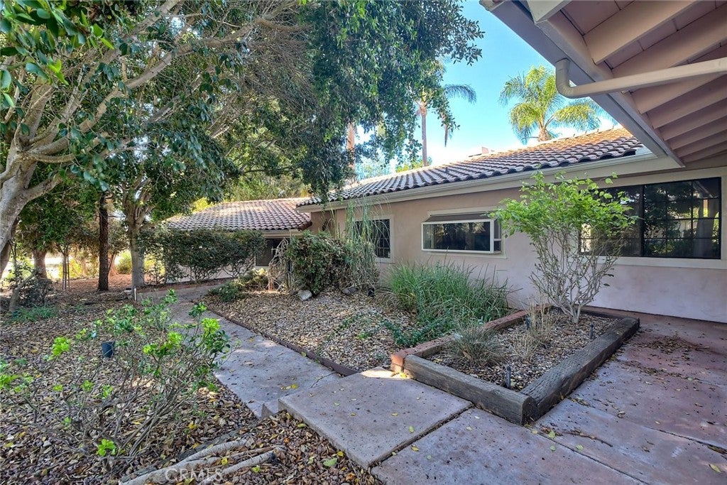 1330 Twain Court