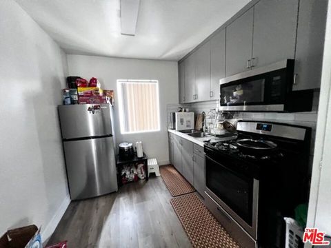 Photo of 1227 S Normandie Avenue, Los Angeles, CA 90006 (MLS # 26635947)