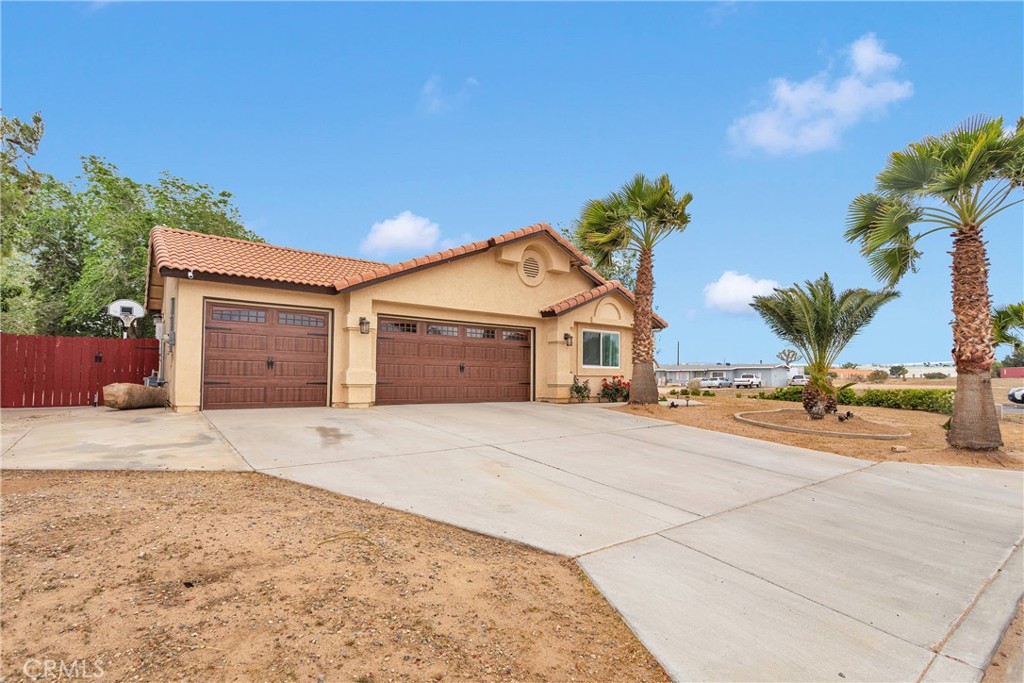 9789 Smoke Tree Court
