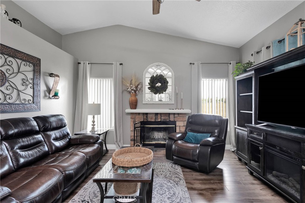 9789 Smoke Tree Court