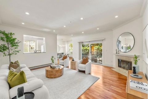 Photo of 107 El Camino Real #104, Burlingame, CA 94010 (MLS # ML82051620)