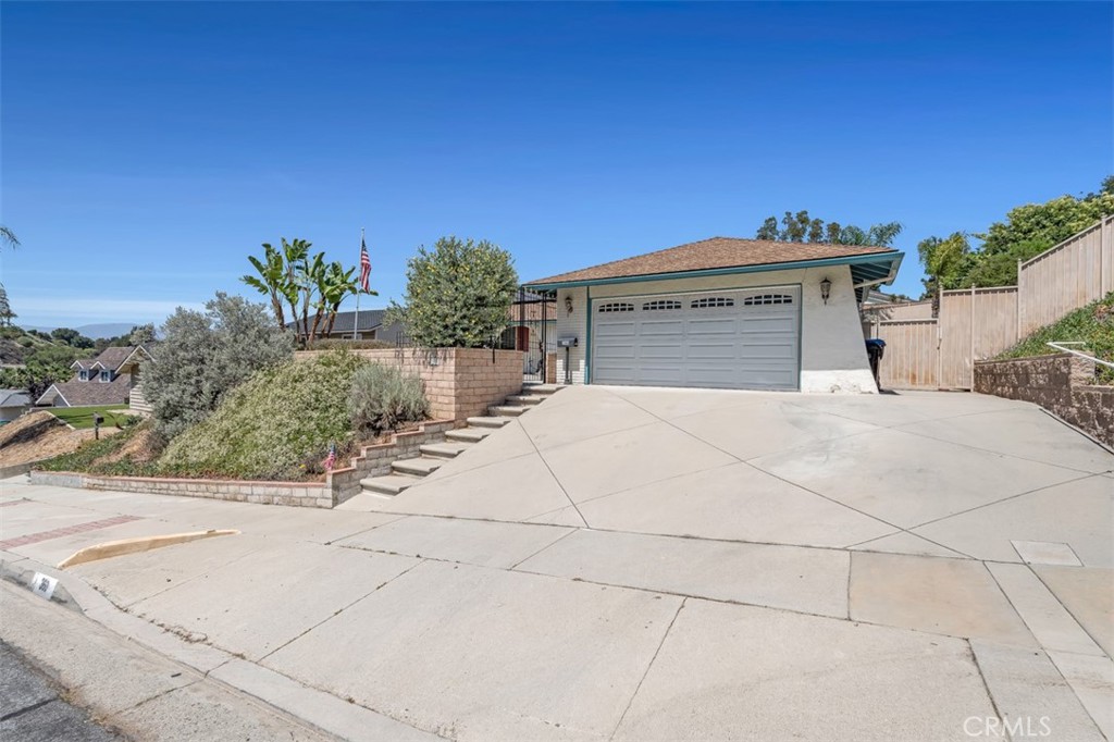 360 Carpio Drive