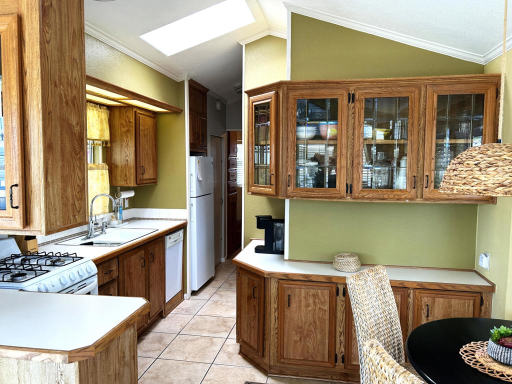 Rancho Casa Blanca - Manufactured In Park