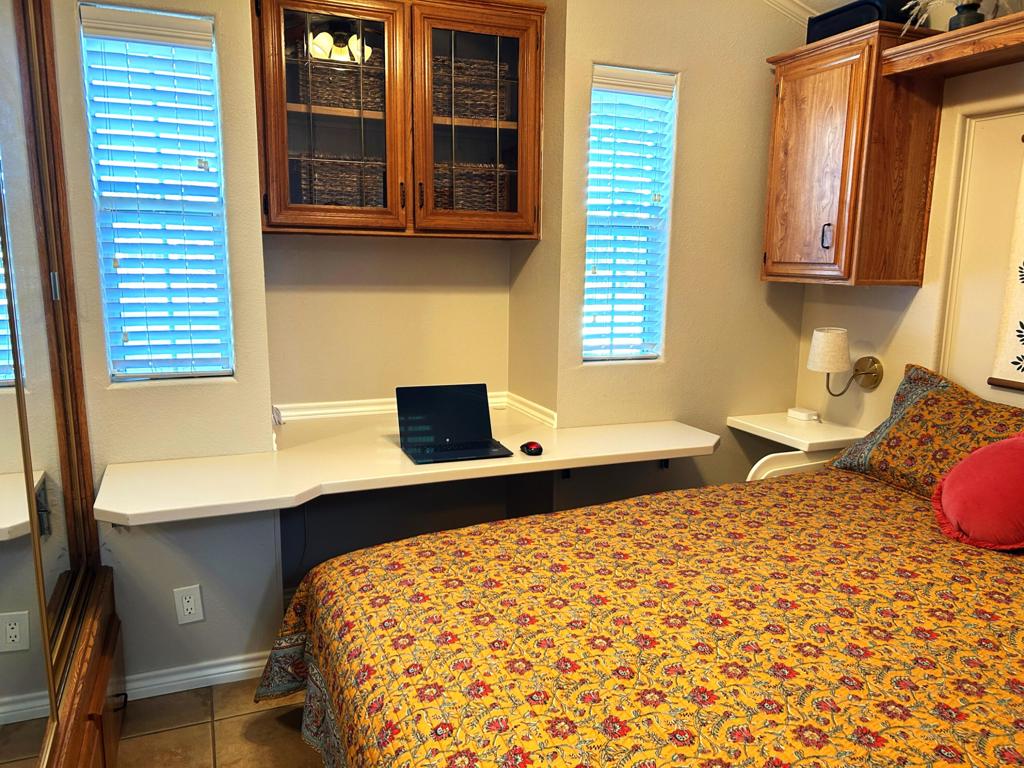 Rancho Casa Blanca - Manufactured In Park