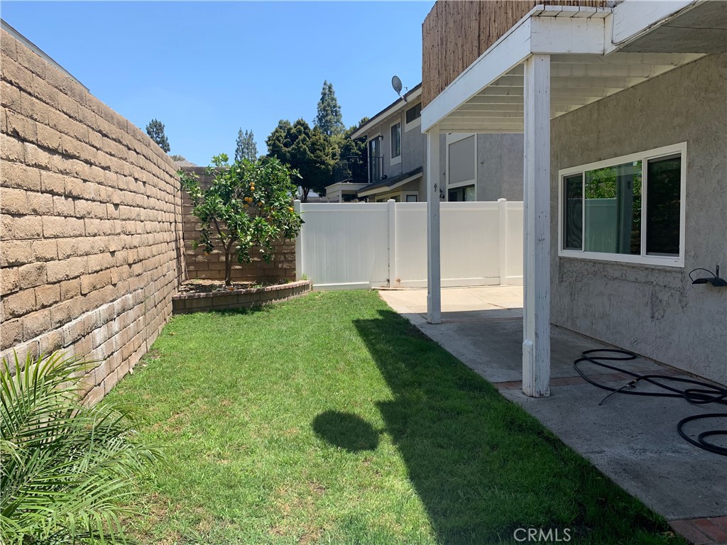 1919 Los Alamitos Drive