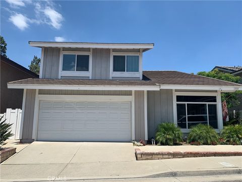 1919 Los Alamitos Drive Placentia CA 92870