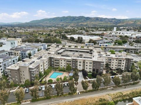 Photo of 1101 S Main Street #222, Milpitas, CA 95035 (MLS # ML82041387)