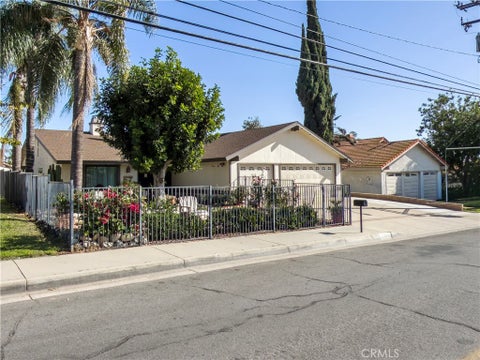 Photo of 11544 Davis St, Moreno Valley, CA 92557 (MLS # RS26192234)