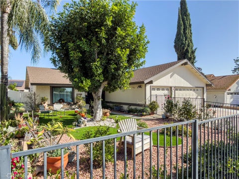 Photo of 11544 Davis St, Moreno Valley, CA 92557 (MLS # RS26192234)