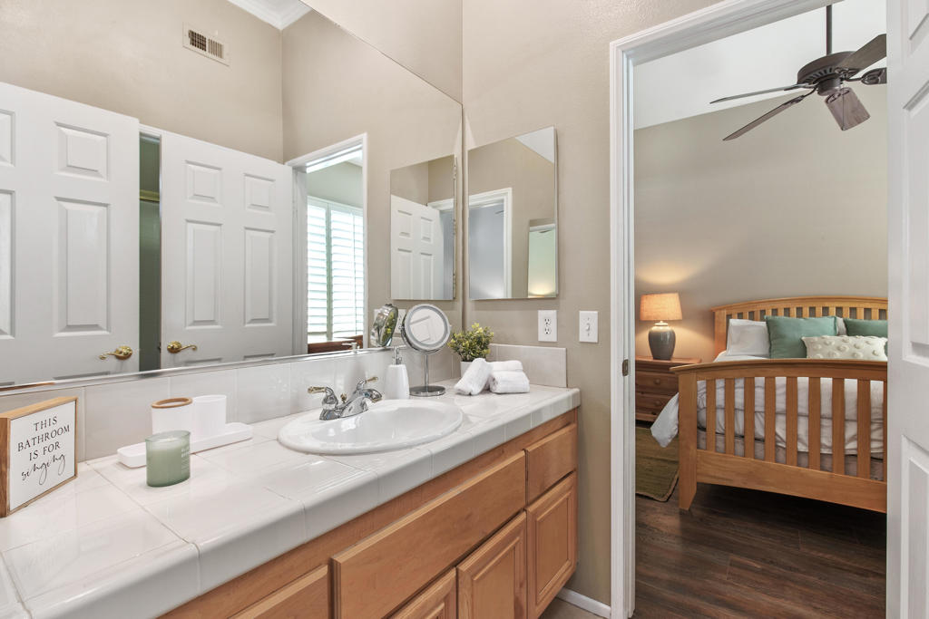 Colony Cove - Residential Lease