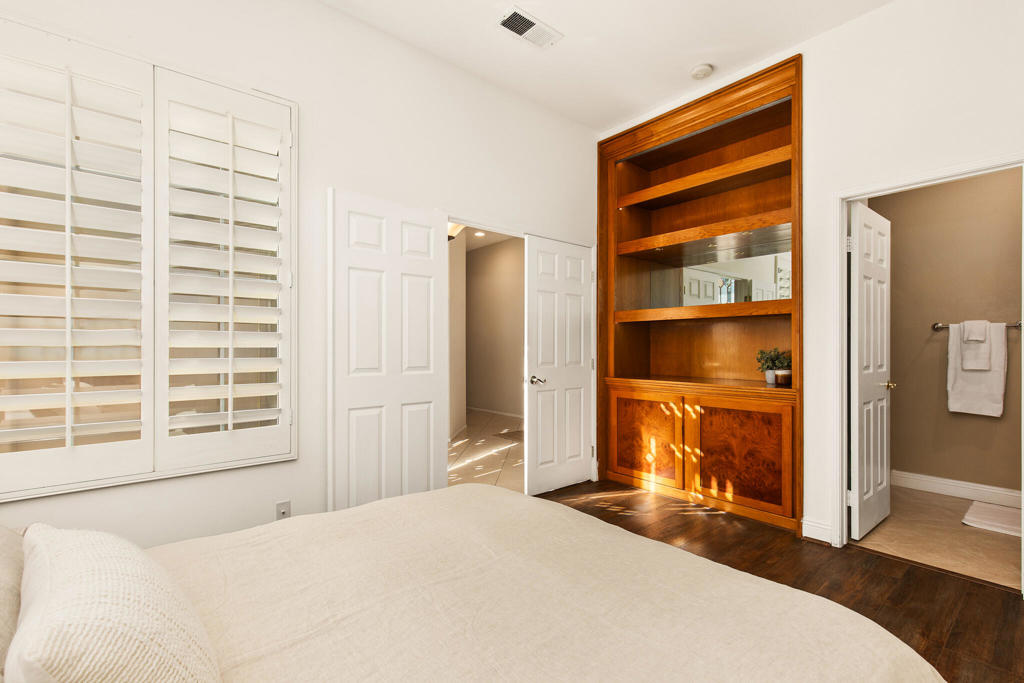 Colony Cove - Residential Lease