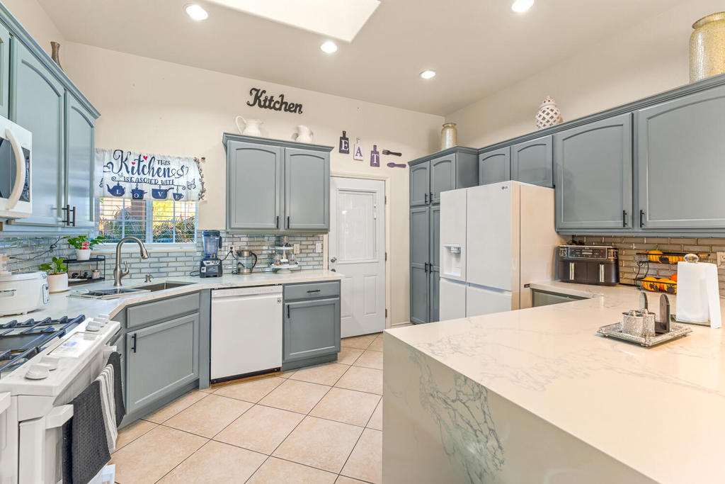67305 Medano Road