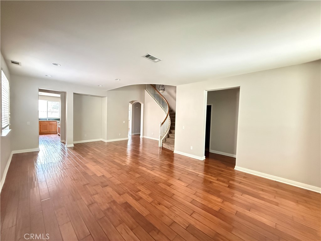 38218 Clera Creek St.