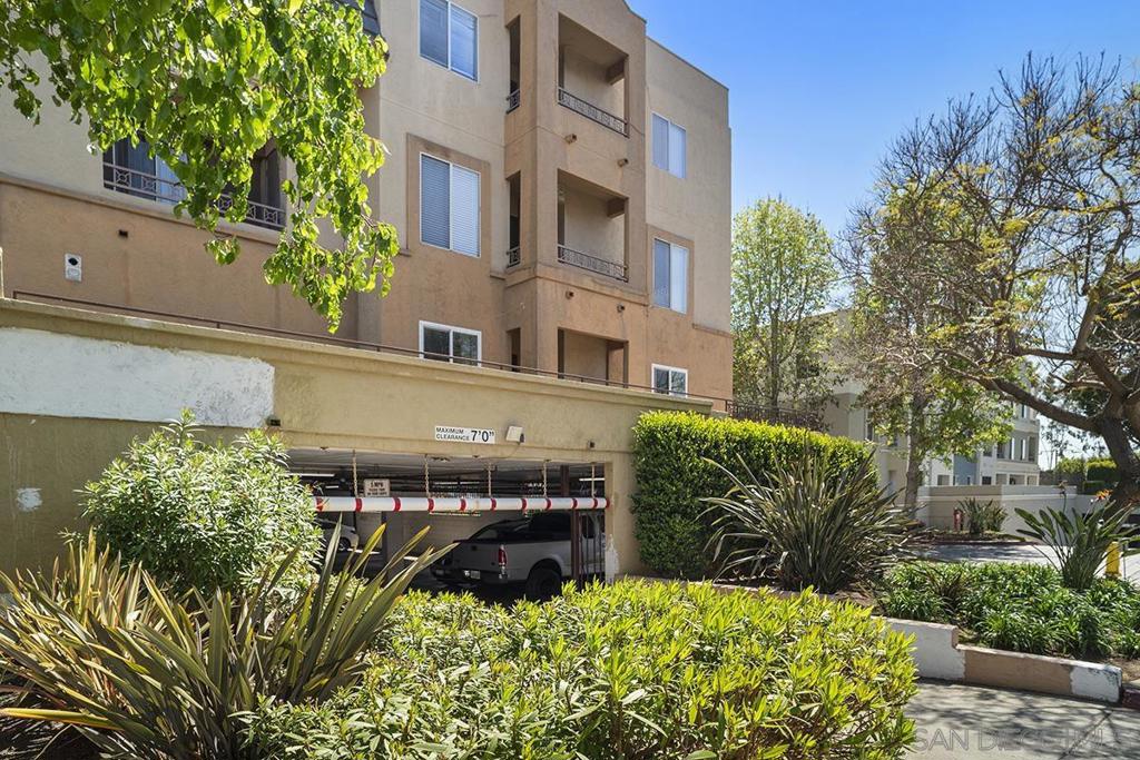 3440 Lebon Dr 4110