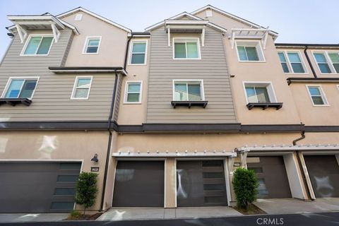 Photo of 32007 Paseo Deriva, San Juan Capistrano, CA 92675 (MLS # OC26066600)